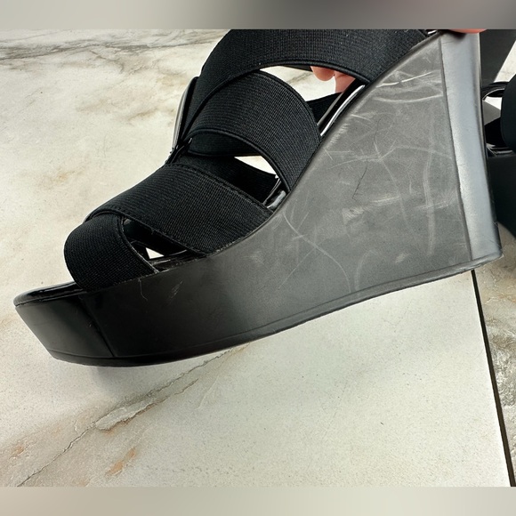 Charles by Charles David Farther Black Platform Wedge Sandals, Sz 6 - Picture 14 of 16
